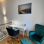 アパート Schoen Wohnen ! Netflix Nespresso Kueche Parkplatz Garten *