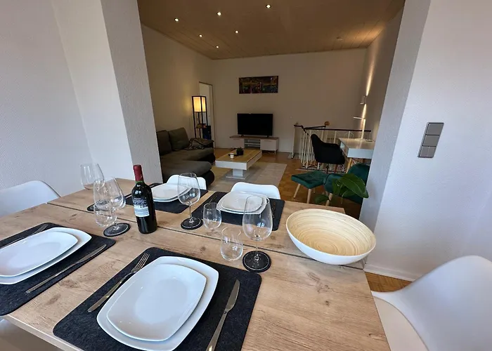 Schoen Wohnen ! Netflix Nespresso Kueche Parkplatz Garten Διαμέρισμα *