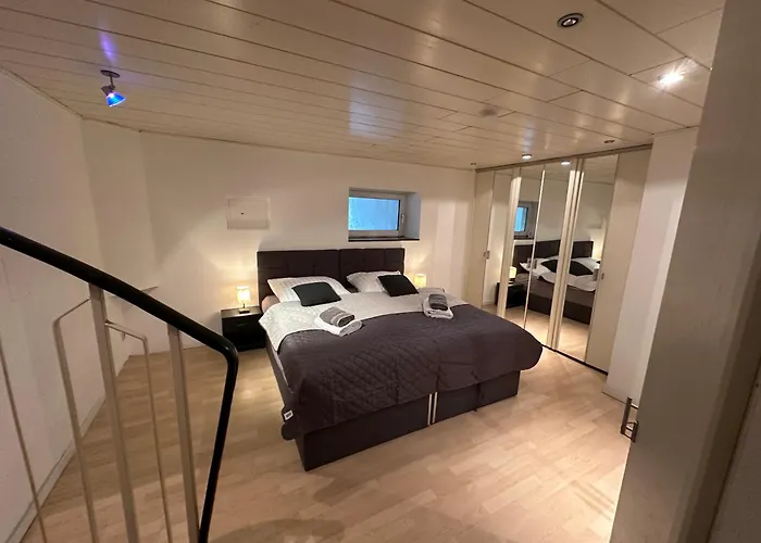 Διαμέρισμα Schoen Wohnen ! Netflix Nespresso Kueche Parkplatz Garten Ντούισμπουργκ